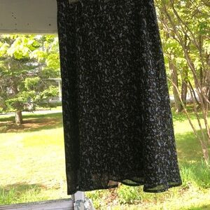 Elegant Black Paisley Skirt